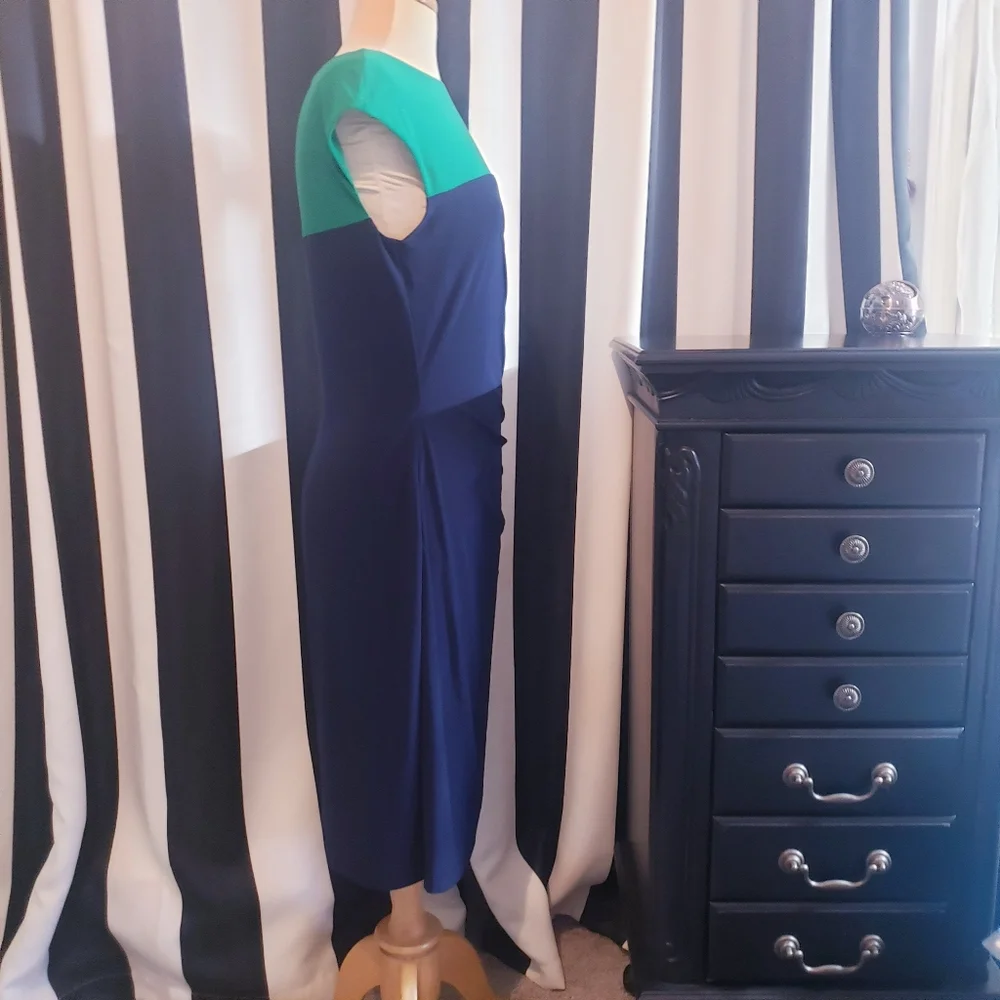 Lauren Ralph Lauren Colorblock Ruched Dress - Picture 5 of 9